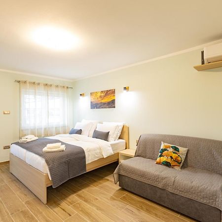 Adriatic Bay Apartments Portoroz Exterior foto